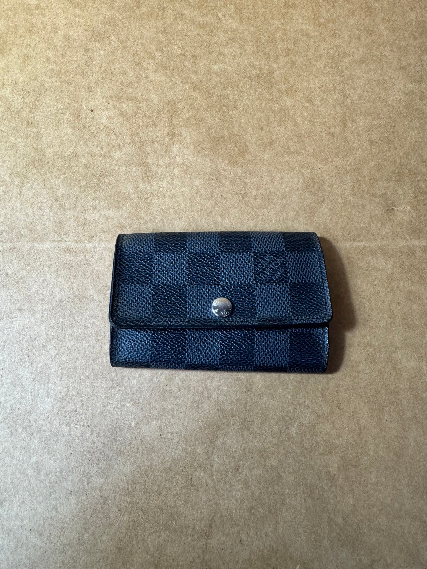 LOUIS VUITTON Damier Graphite Multicle 6