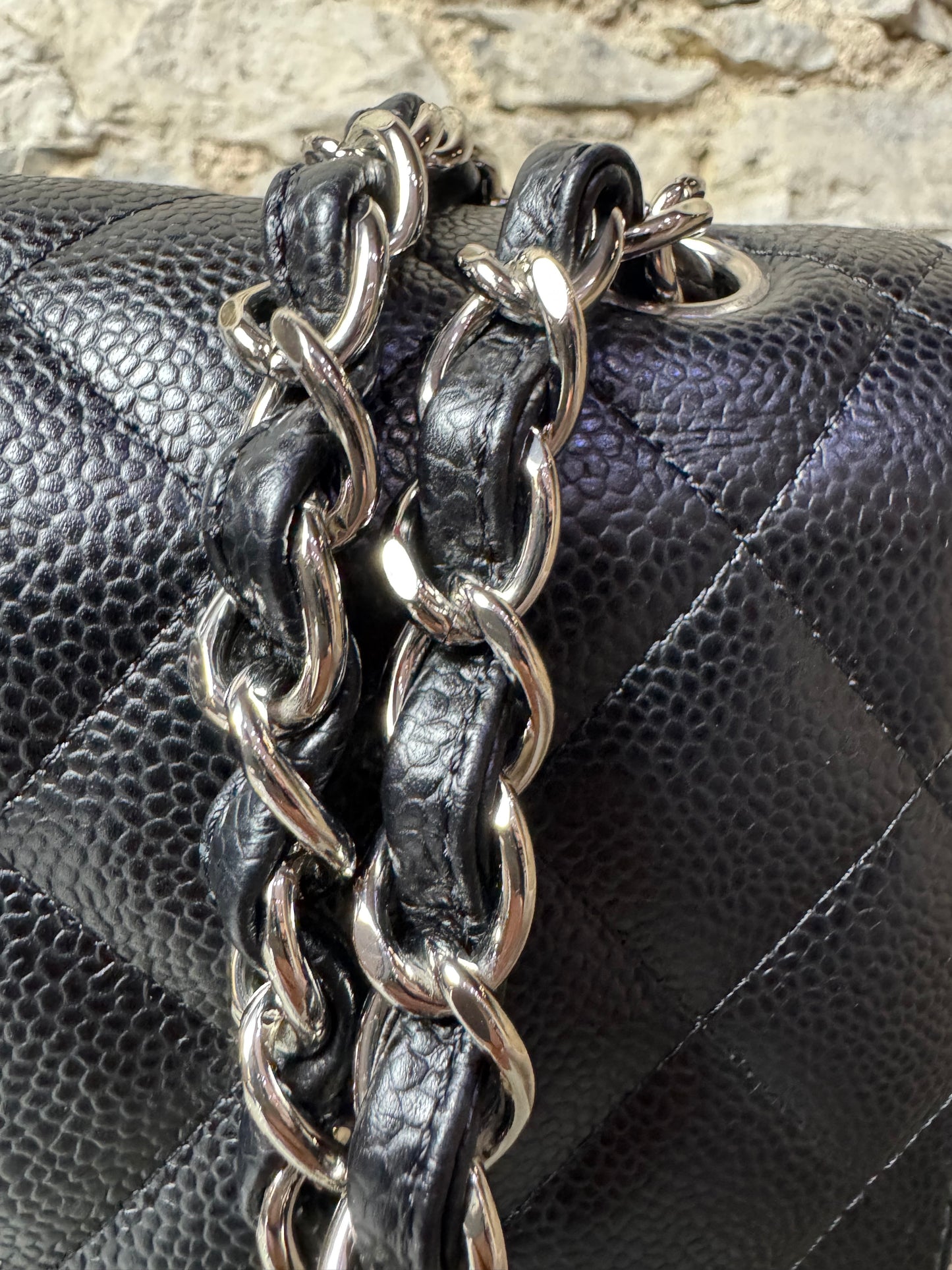 Chanel Jumbo Classic Double Flap Caviar Quilted Schwarz Silber