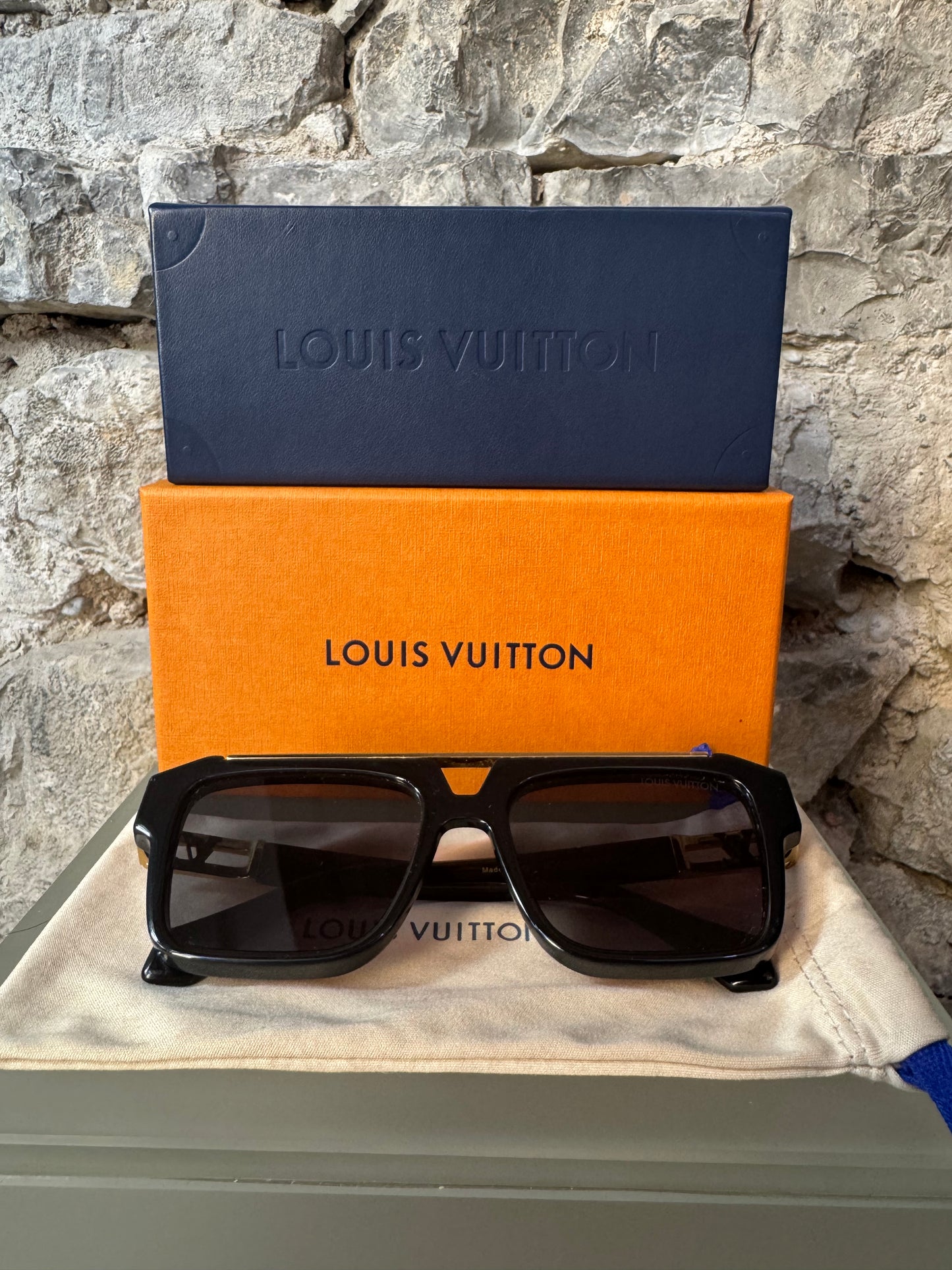 Louis Vuitton 1.1 Mascot Pilot Square Sonnenbrille Z1801W