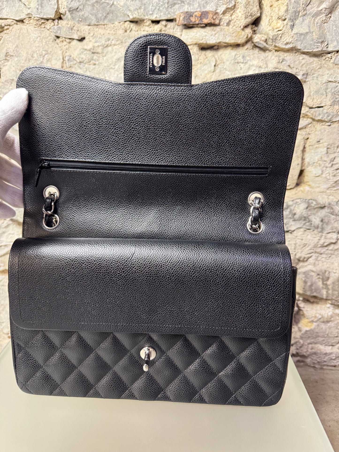 Chanel Jumbo Classic Double Flap Caviar Quilted Schwarz Silber