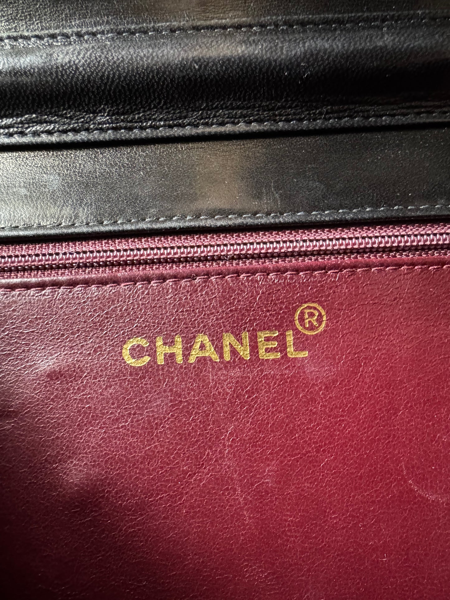Chanel Classic Flap Bag Timeless – Zeitlose Eleganz mit modernem Twist