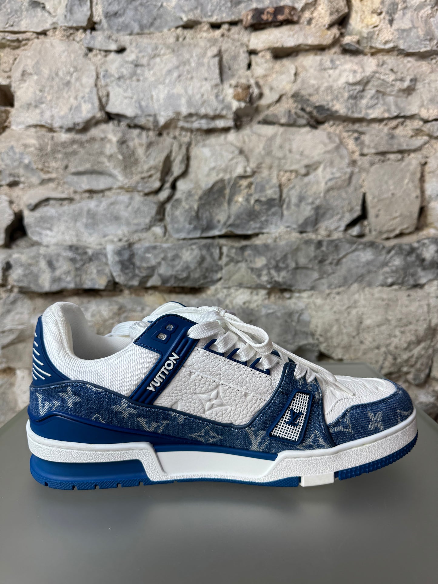 Louis Vuitton Monogram Denim Sneaker Weiß/Blau – Größe 41,5