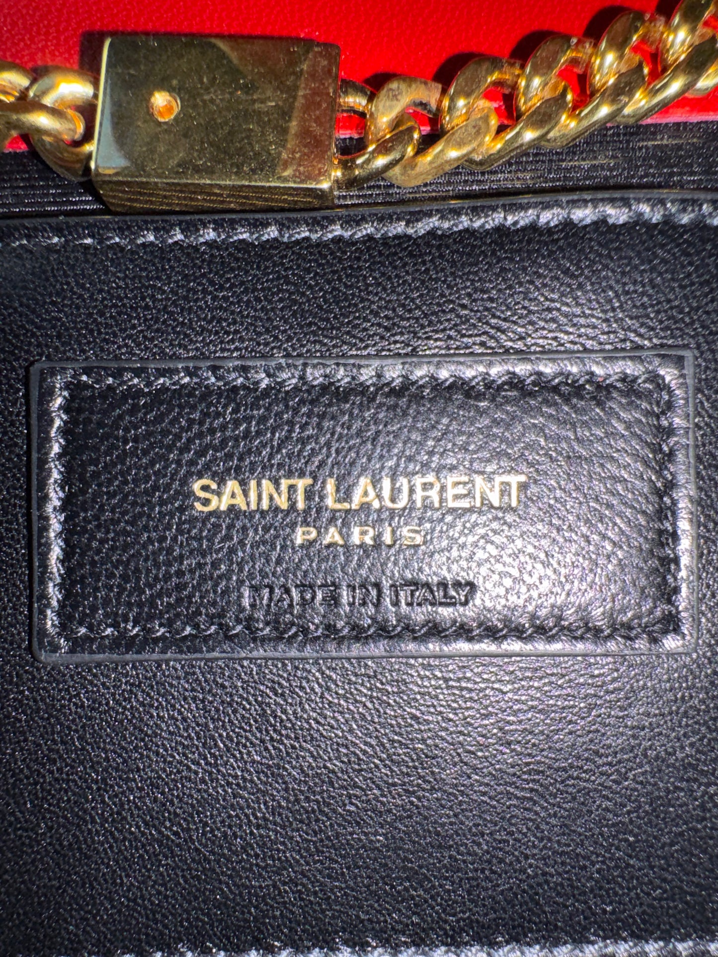 Yves Saint Laurent Kate Medium Rot Samt