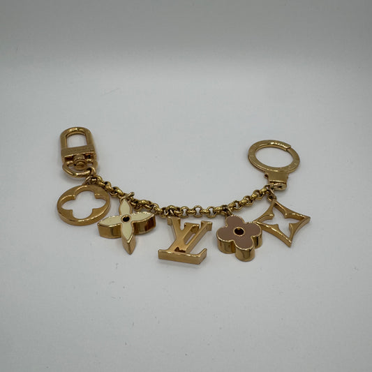 Louis Vuitton Fleur de Monogram Taschenschmuck mit Kette