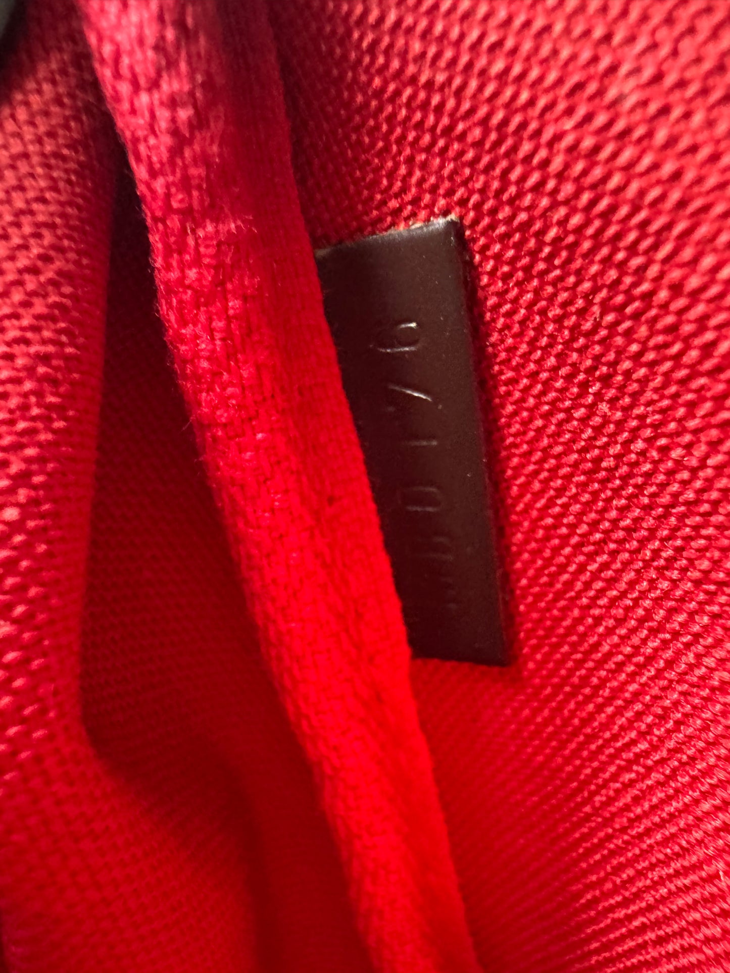 Louis Vuitton Eva Damier Pochette + Schulterriemen – Damier Ebène Canvas