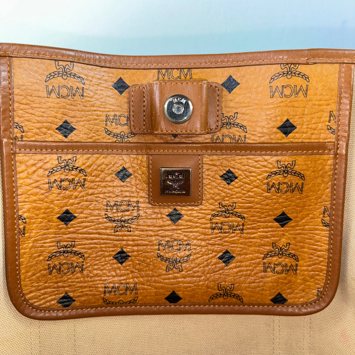 MCM Shopper – Visetos Cognac