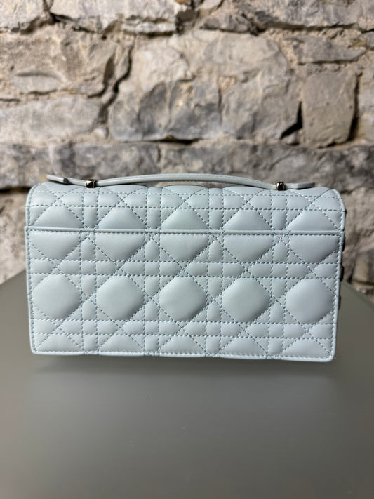 My Dior Minitasche Cannage Lammleder Hemdblau