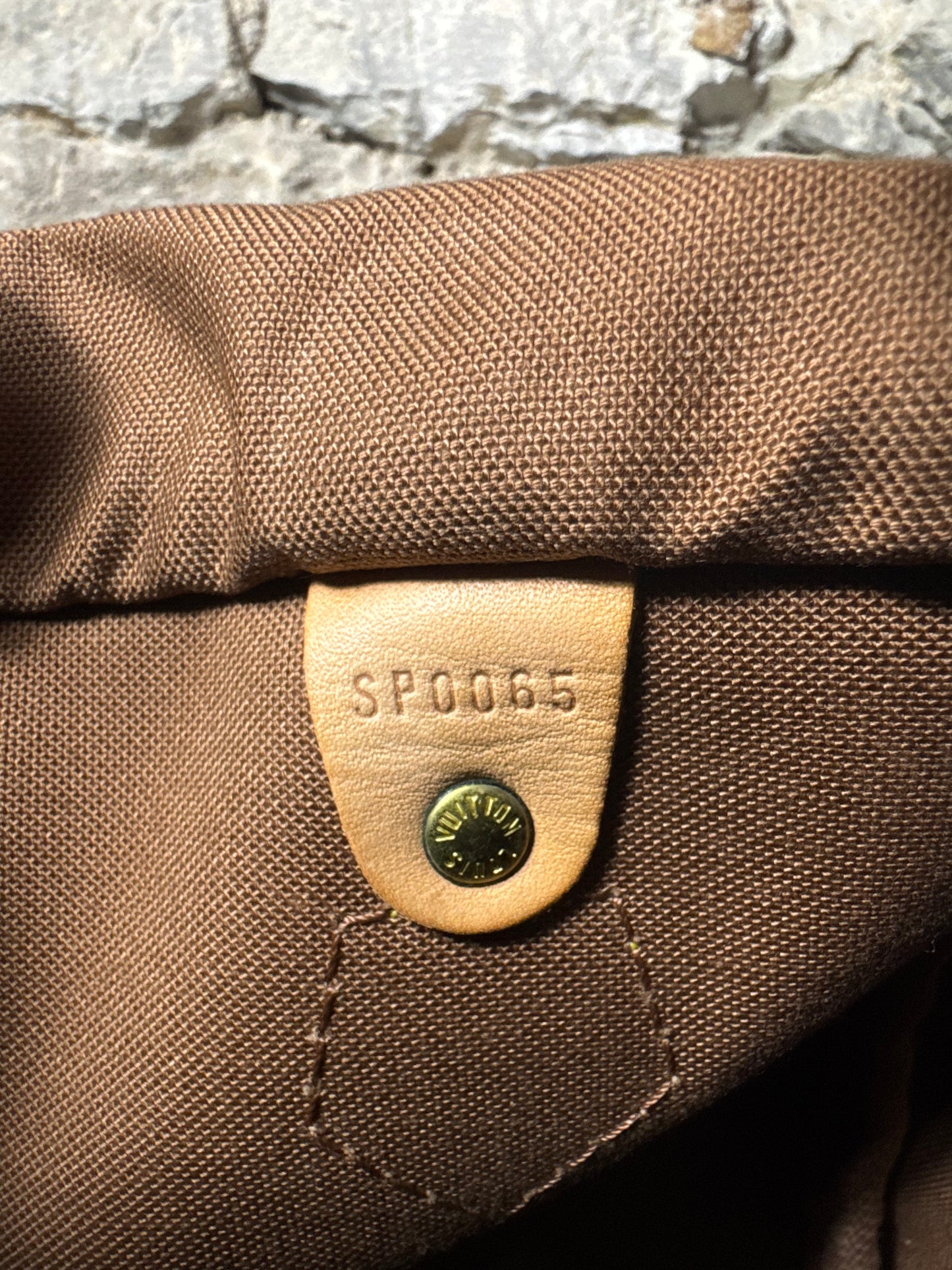 Louis Vuitton Speedy 25 Monogram