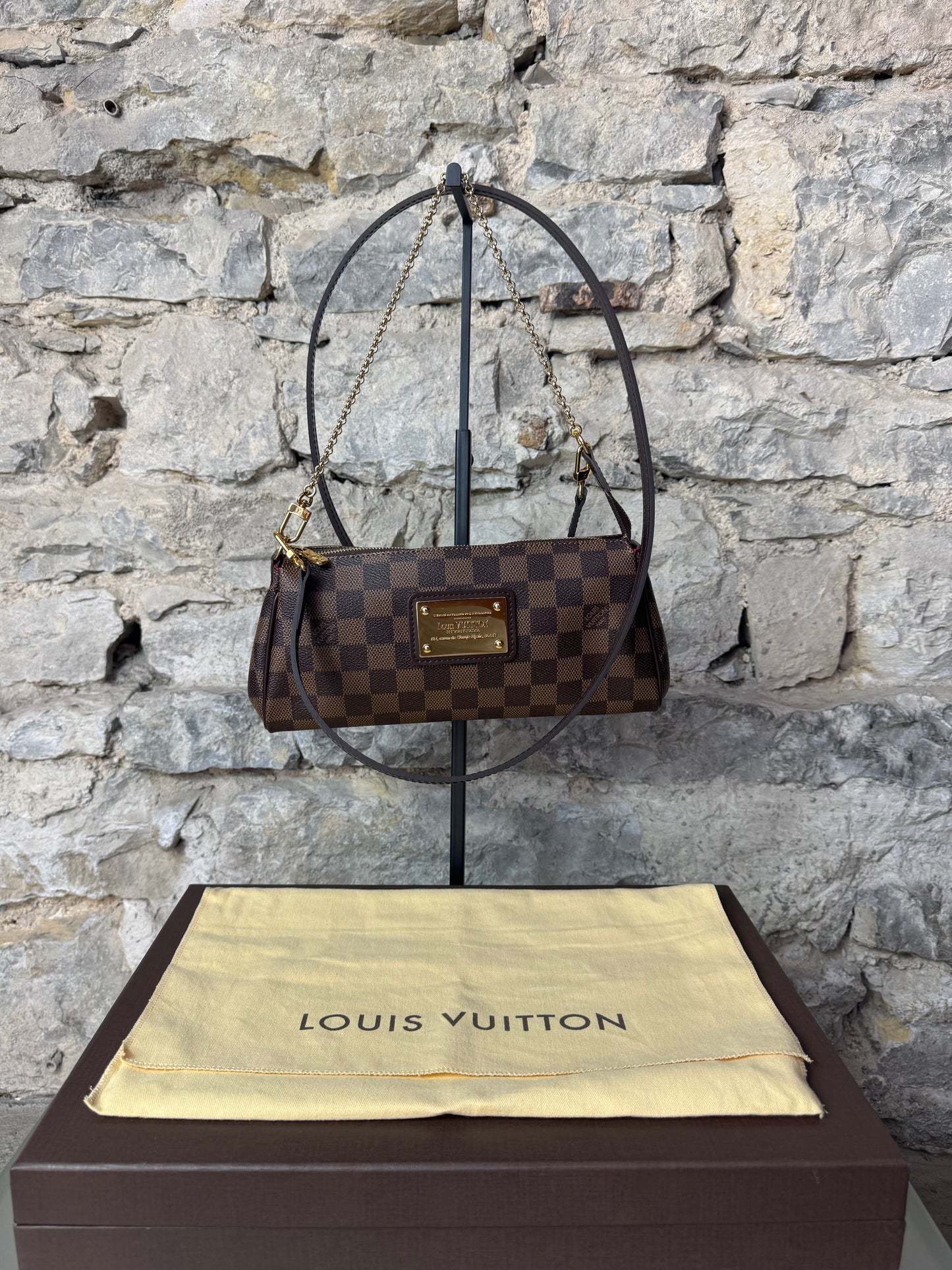 Louis Vuitton Eva Damier Pochette + Schulterriemen – Damier Ebène Canvas
