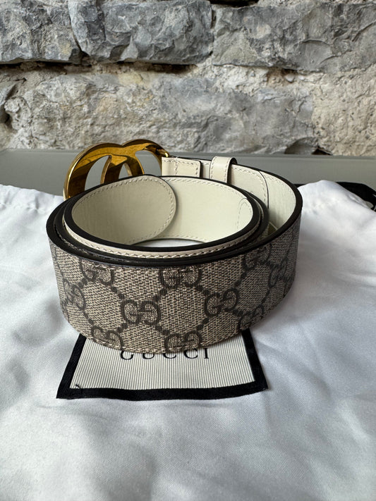 Gucci Marmont Gürtel GG Supreme Canvas