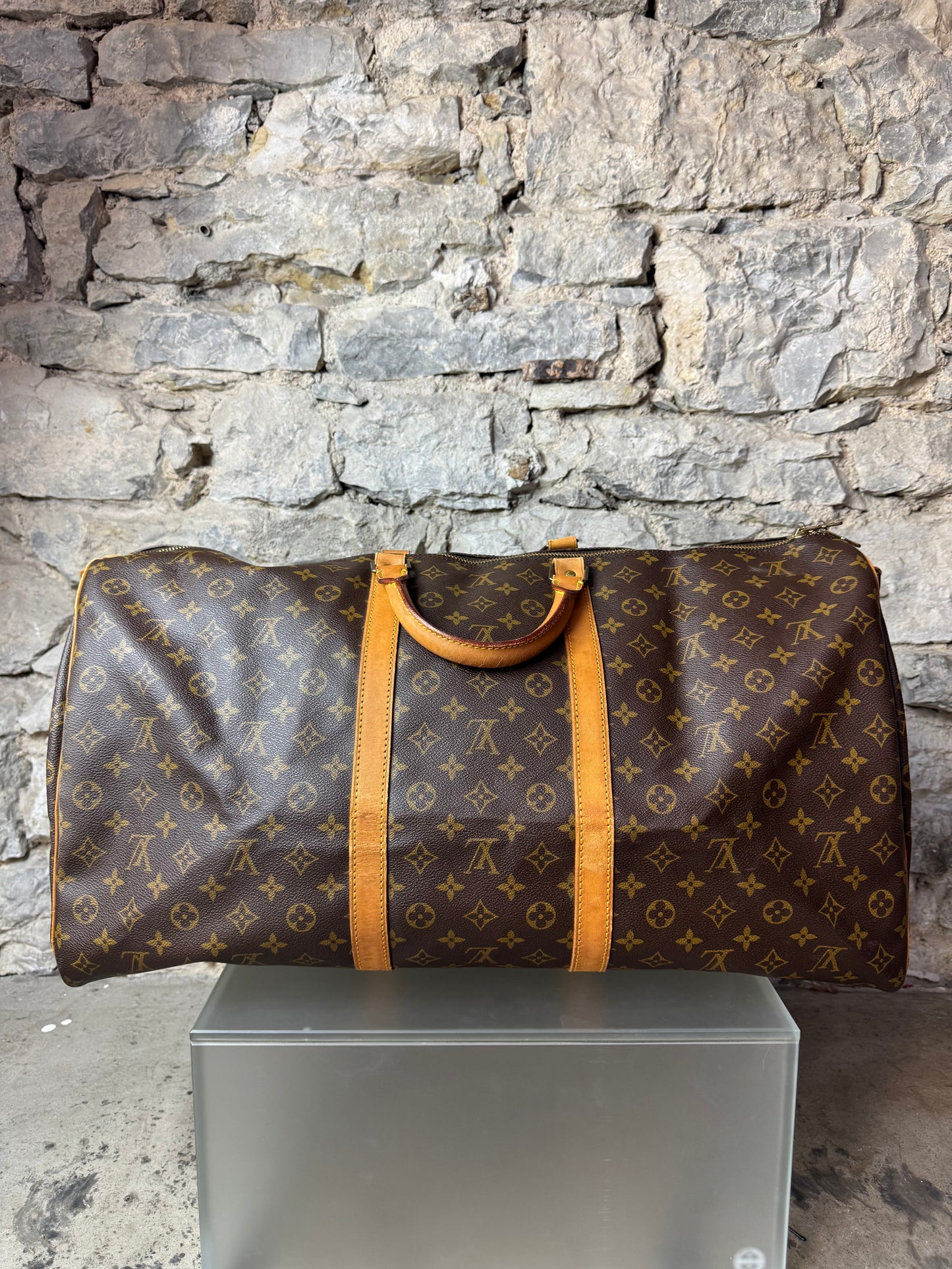 Louis Vuitton Keepall Bandoulière 60 – Monogram Canvas