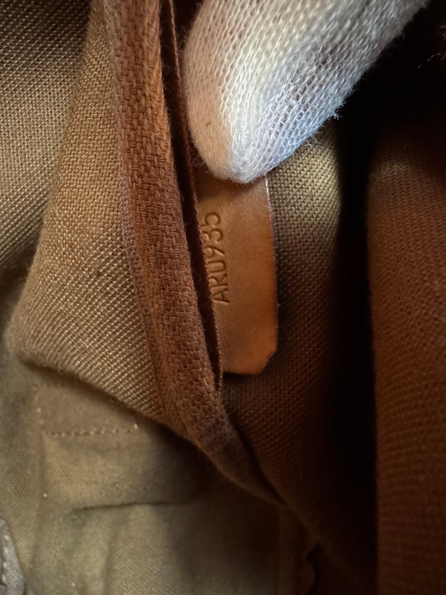 Louis Vuitton Saumur GM – Monogram