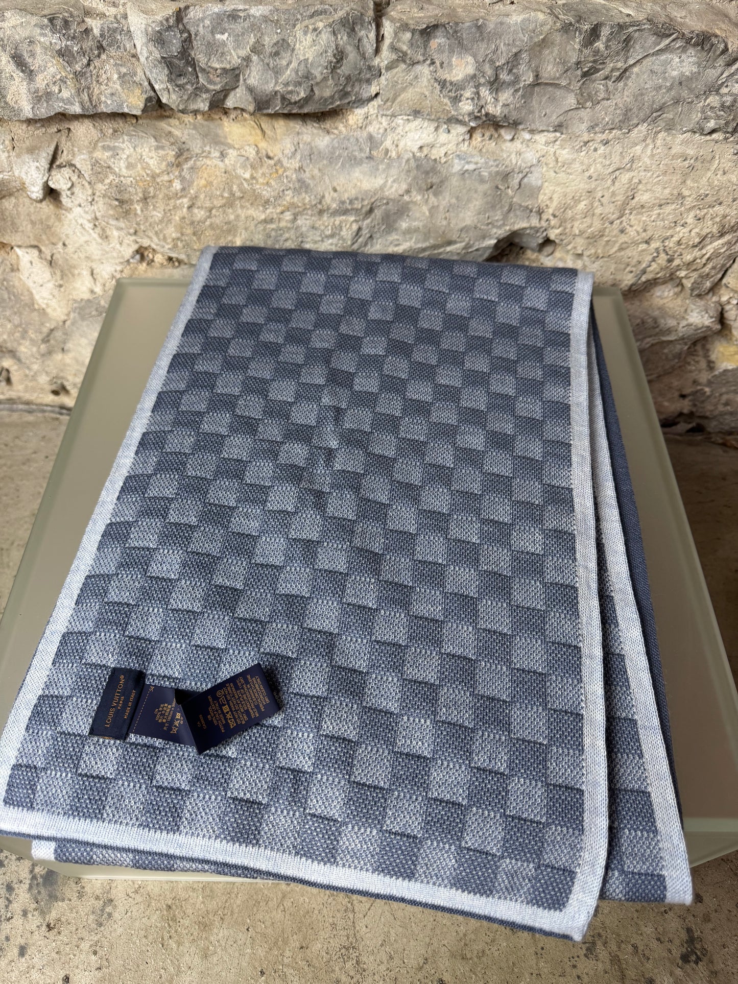 Louis Vuitton Néo Petit Damier Schal M79202