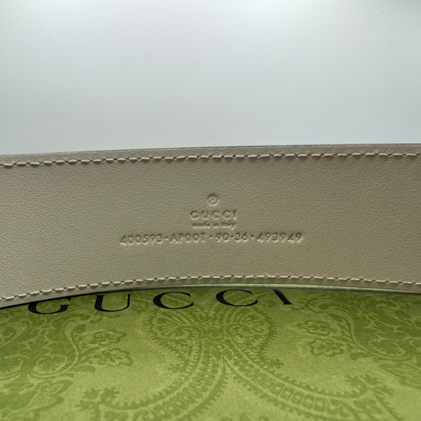 Gucci GG Marmont Gürtel – Weiß / Gold