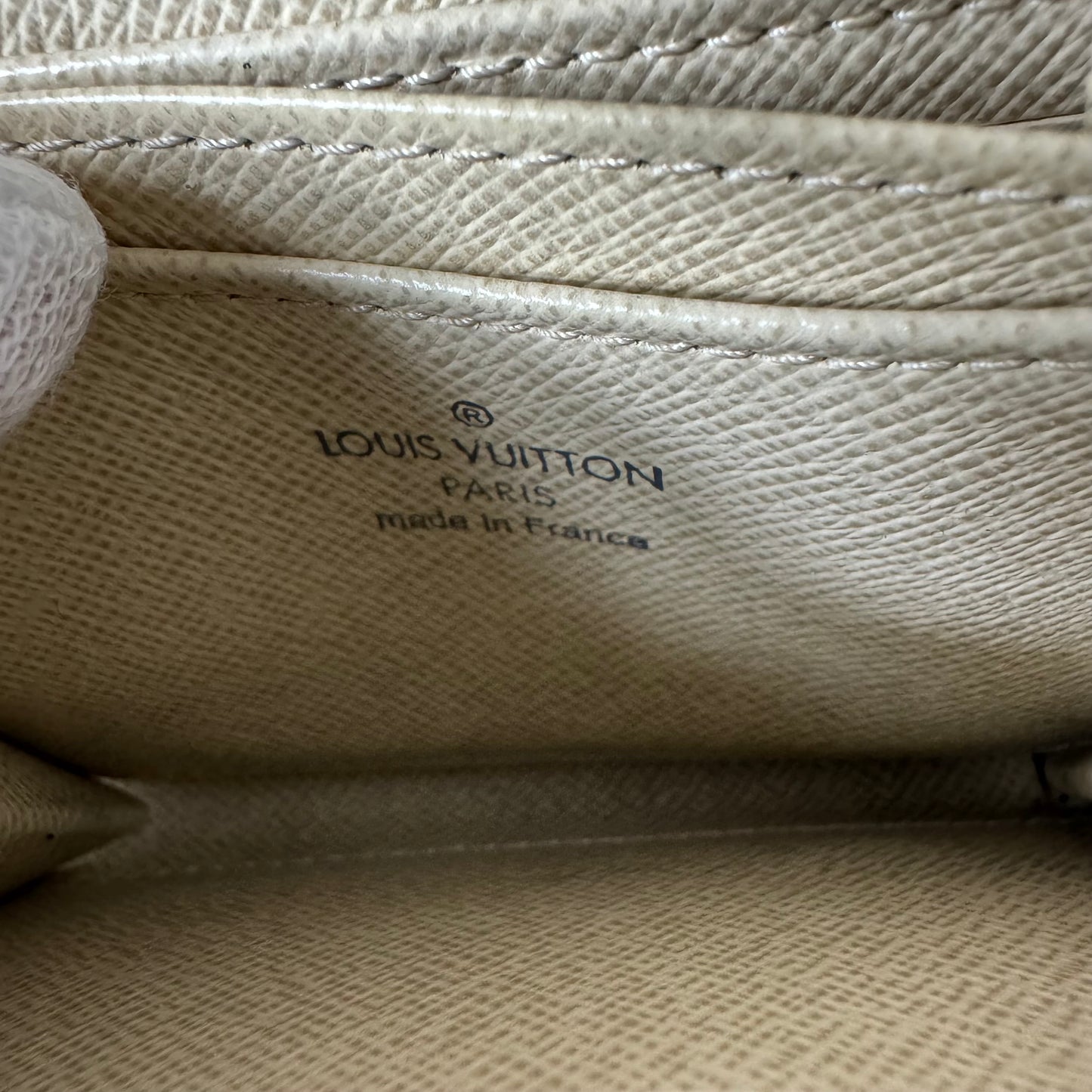 Louis Vuitton Zippy Damier Azur