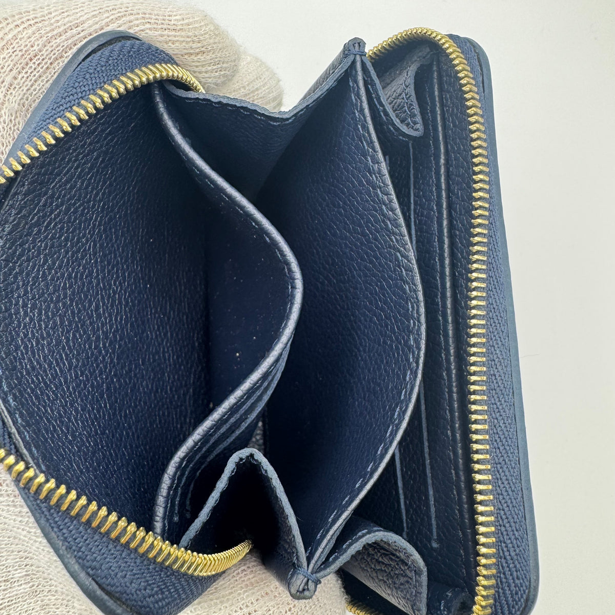 Louis Vuitton Zippy Geldbeutel – Monogram Empreinte Giant – Dunkelblau