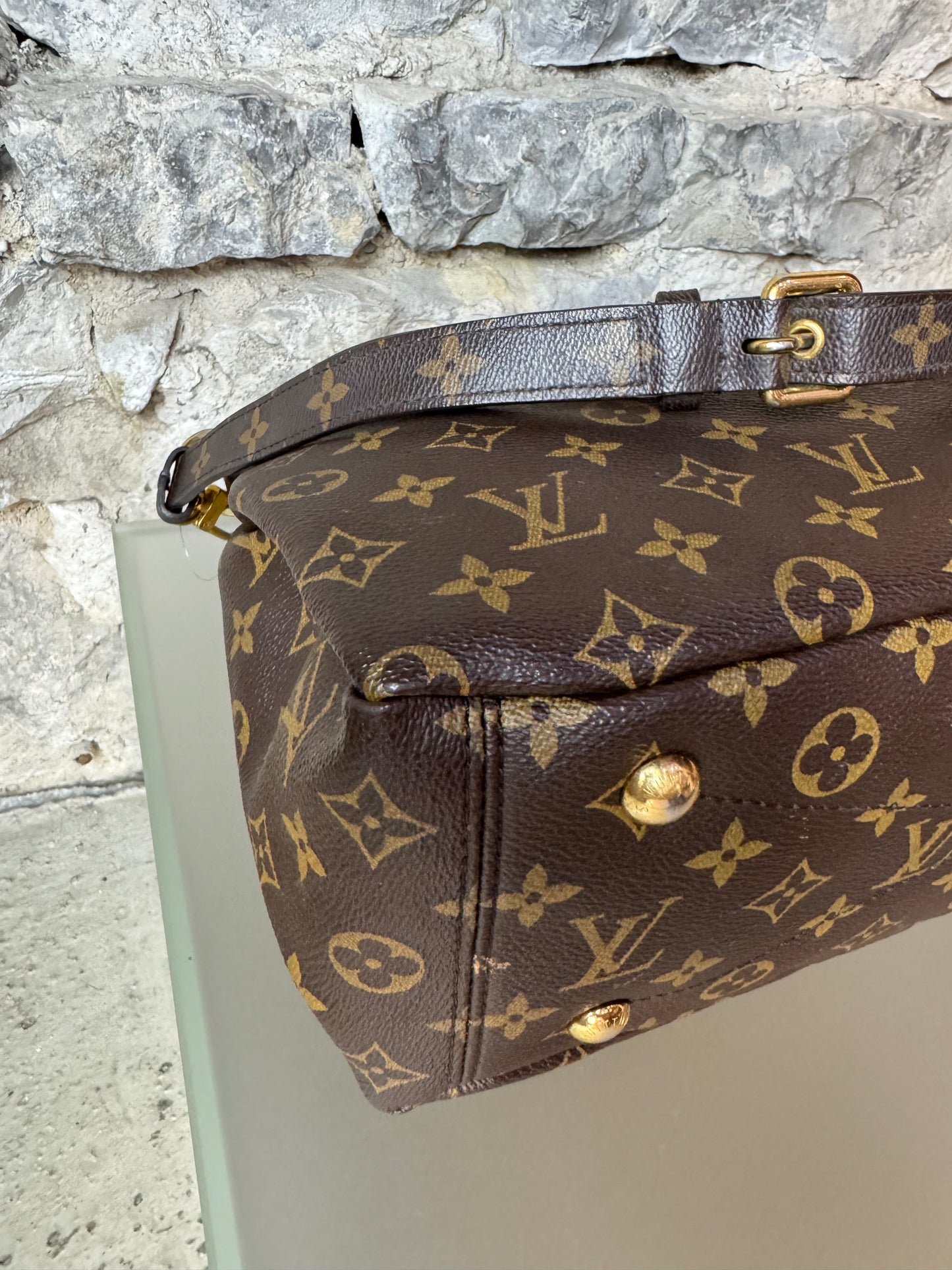 Louis Vuitton Pallas MM Monogram