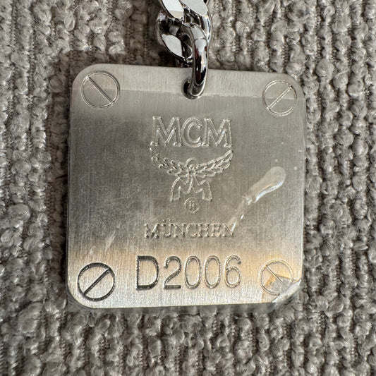 MCM Schlüsselanhänger Silberfarben – Special Edition Berlin