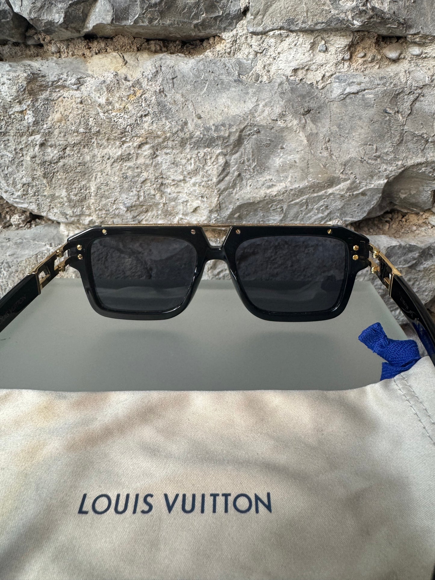 Louis Vuitton 1.1 Mascot Pilot Square Sonnenbrille Z1801W
