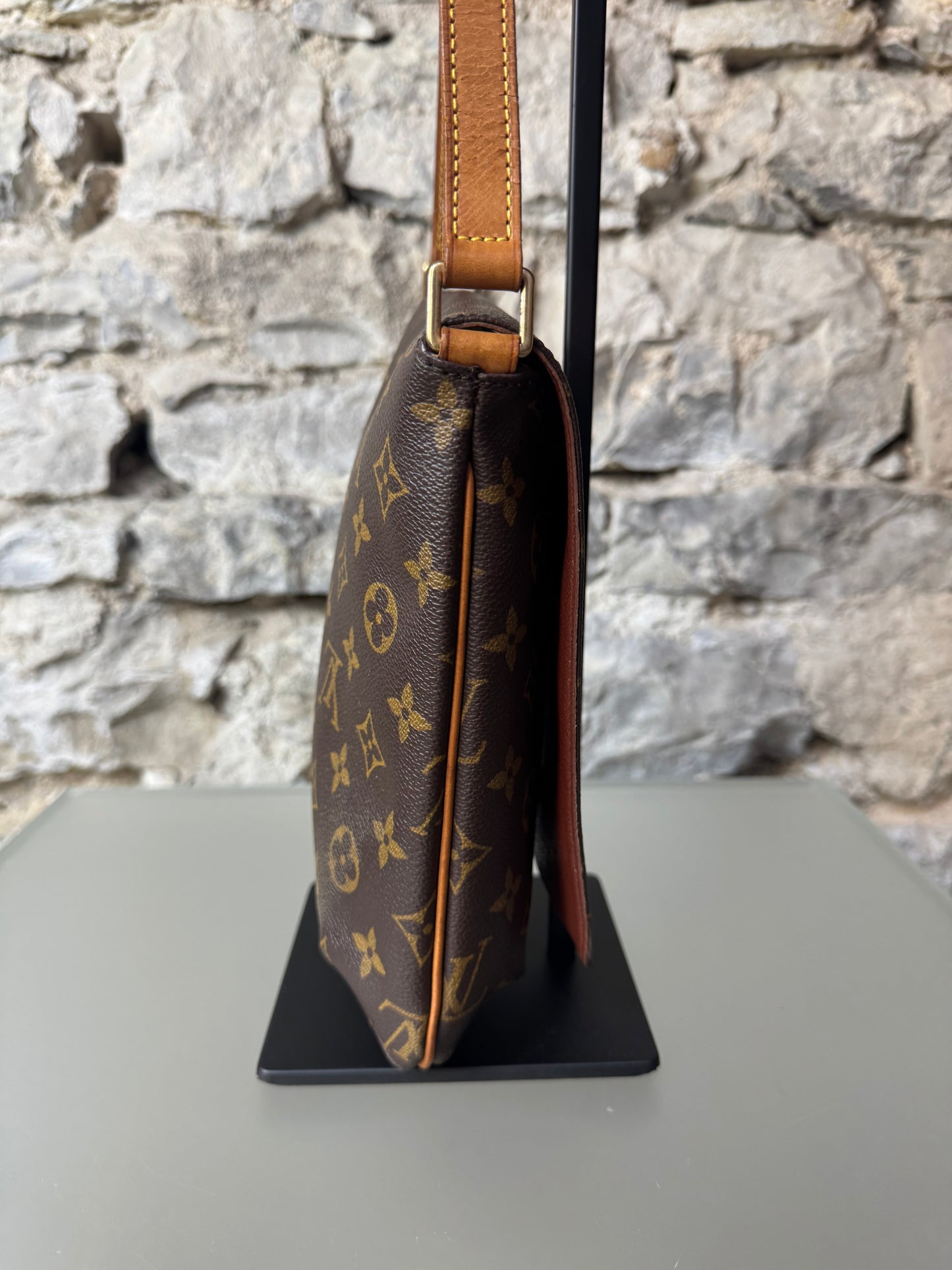 Louis Vuitton Musette Salsa Short – Monogram Canvas
