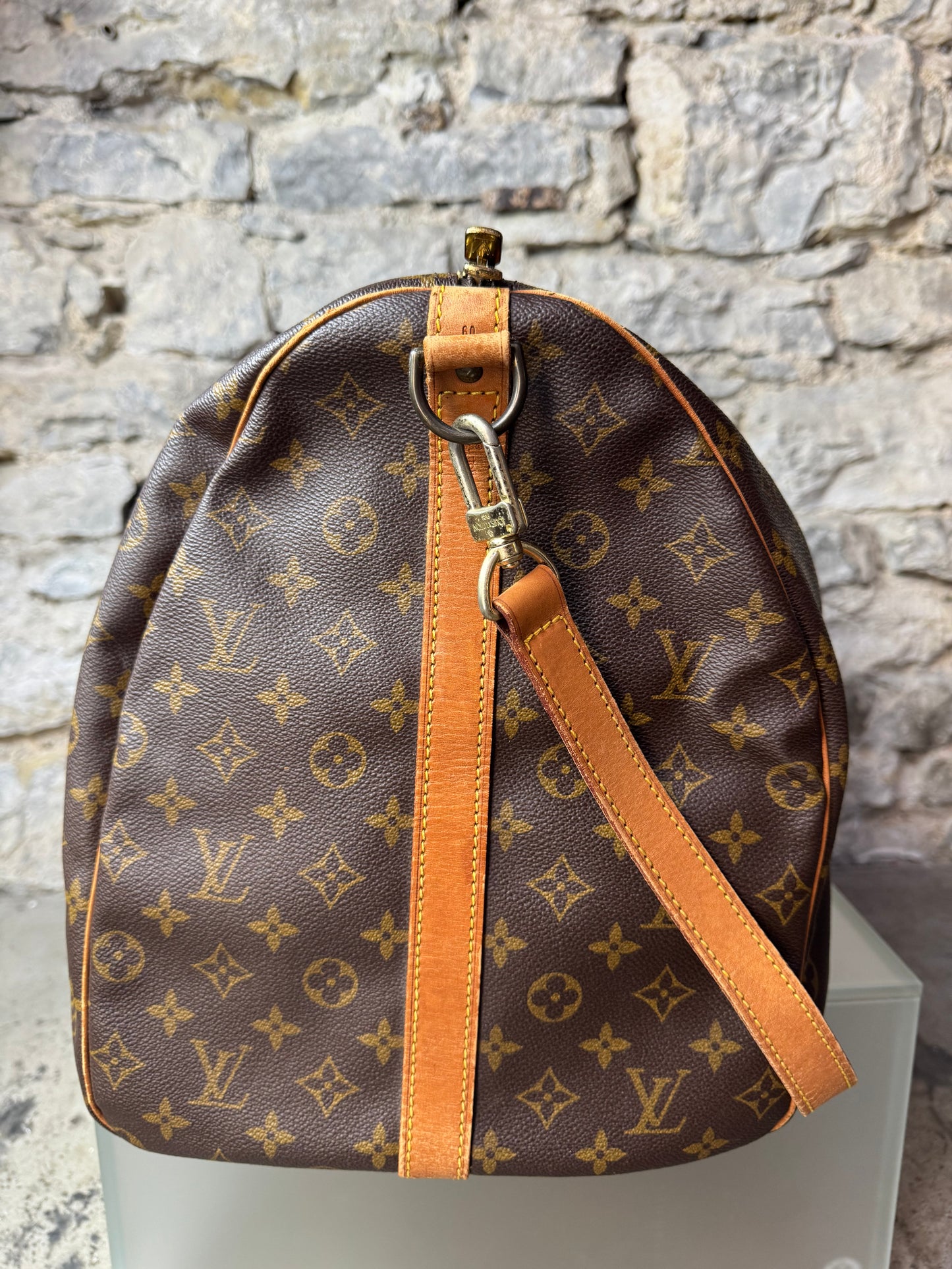Louis Vuitton Keepall Bandoulière 60 – Monogram Canvas