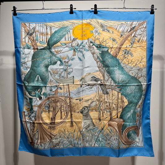 Hermès Seidentuch "Chasse au Bois" – Vintage Carré 90 – Blau/Natur/Gold