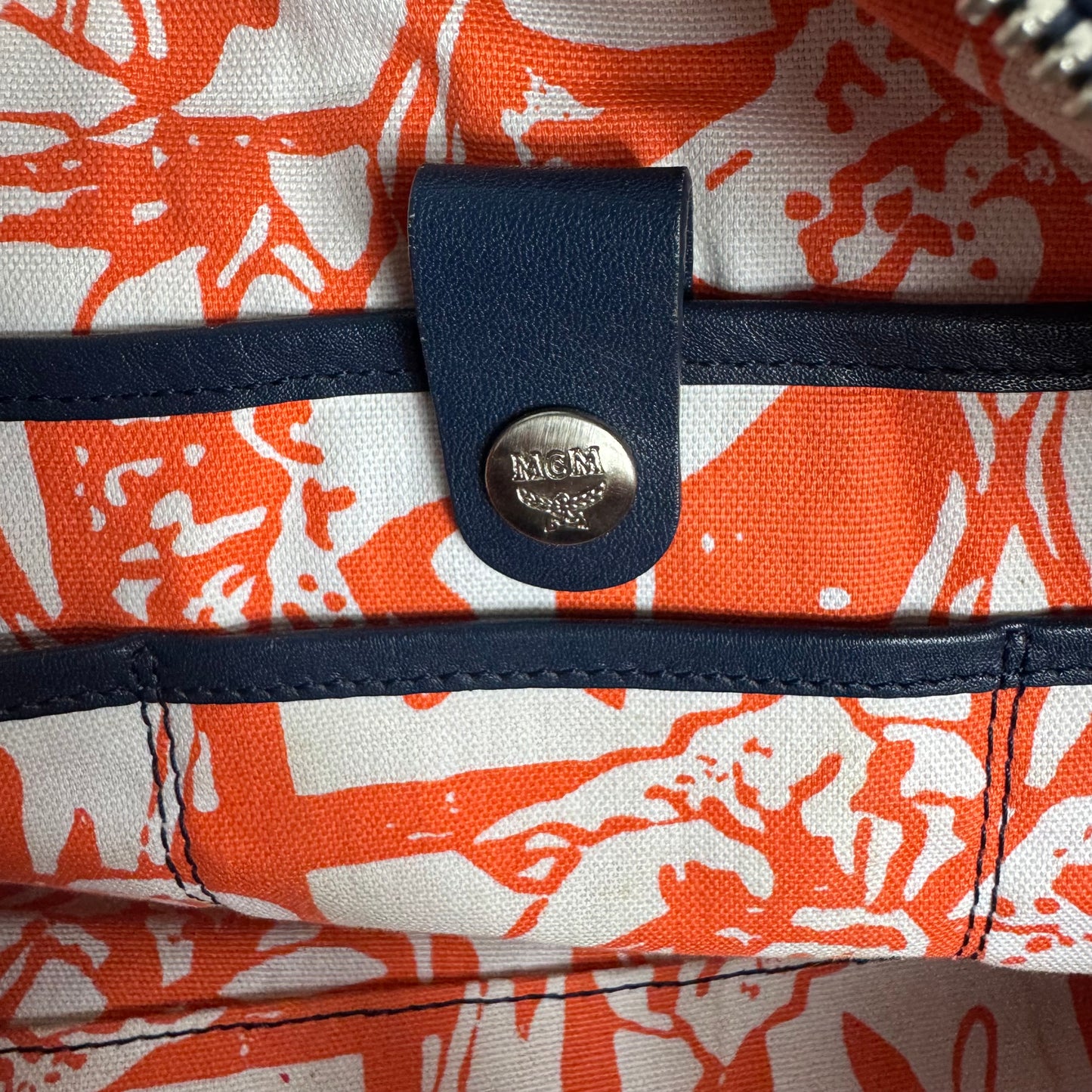 MCM Boston Bag Weiß – Special Edition