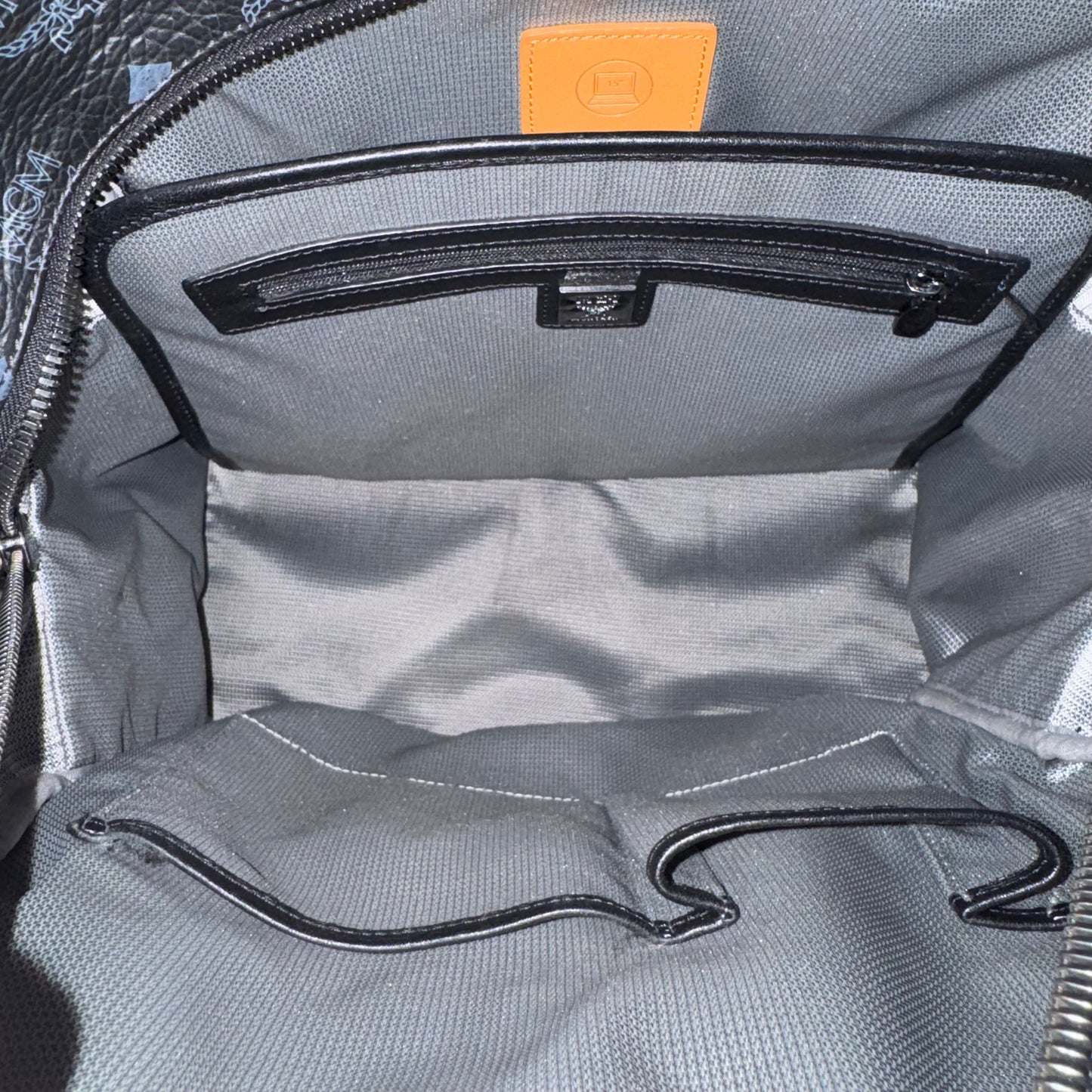 MCM Stark VI Rucksack – Schwarz