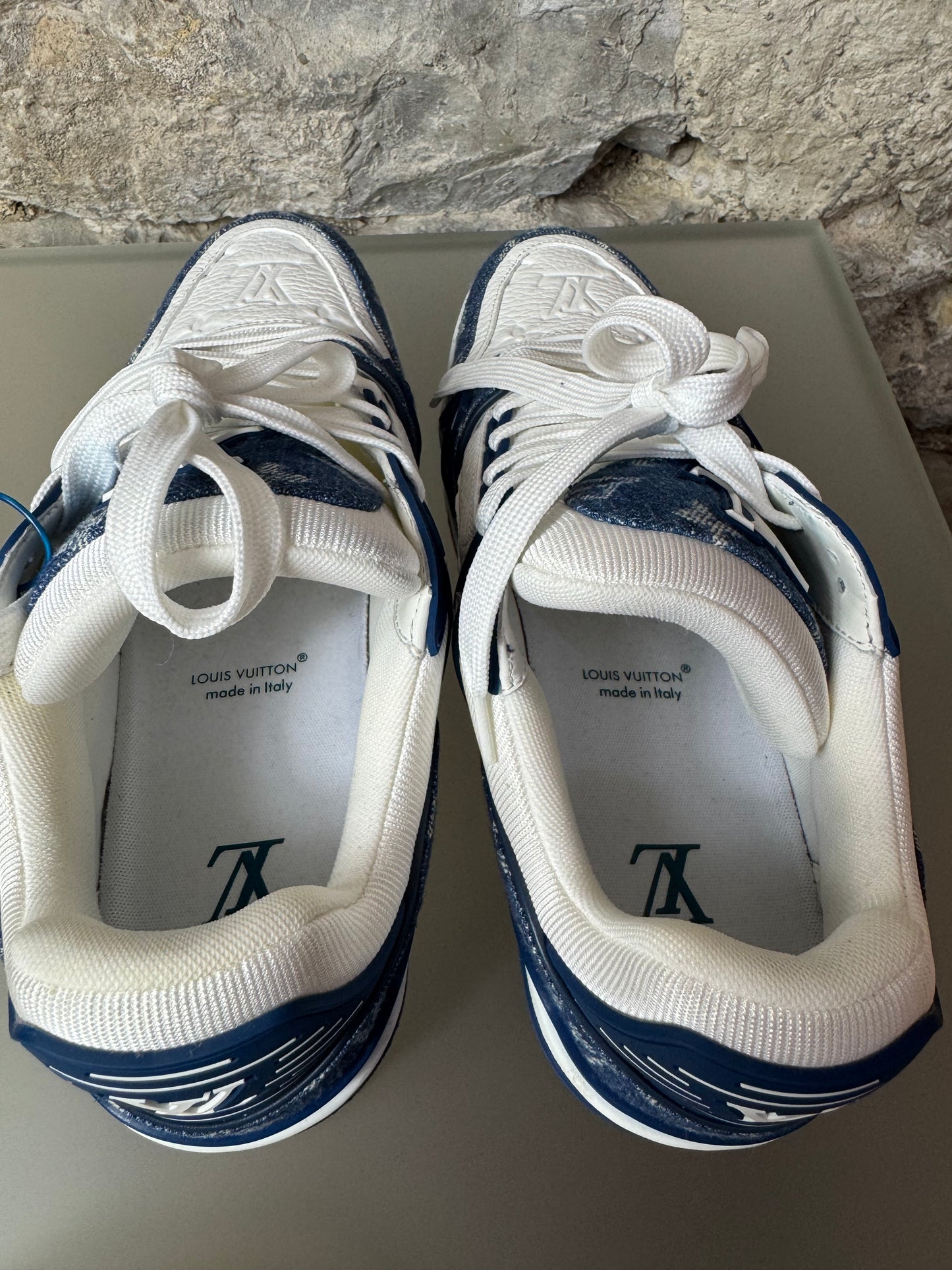 Louis Vuitton Monogram Denim Sneaker Weiß/Blau – Größe 41,5