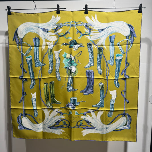 Hermès Carré 90 „À Propos de Bottes“ – Seidentuch