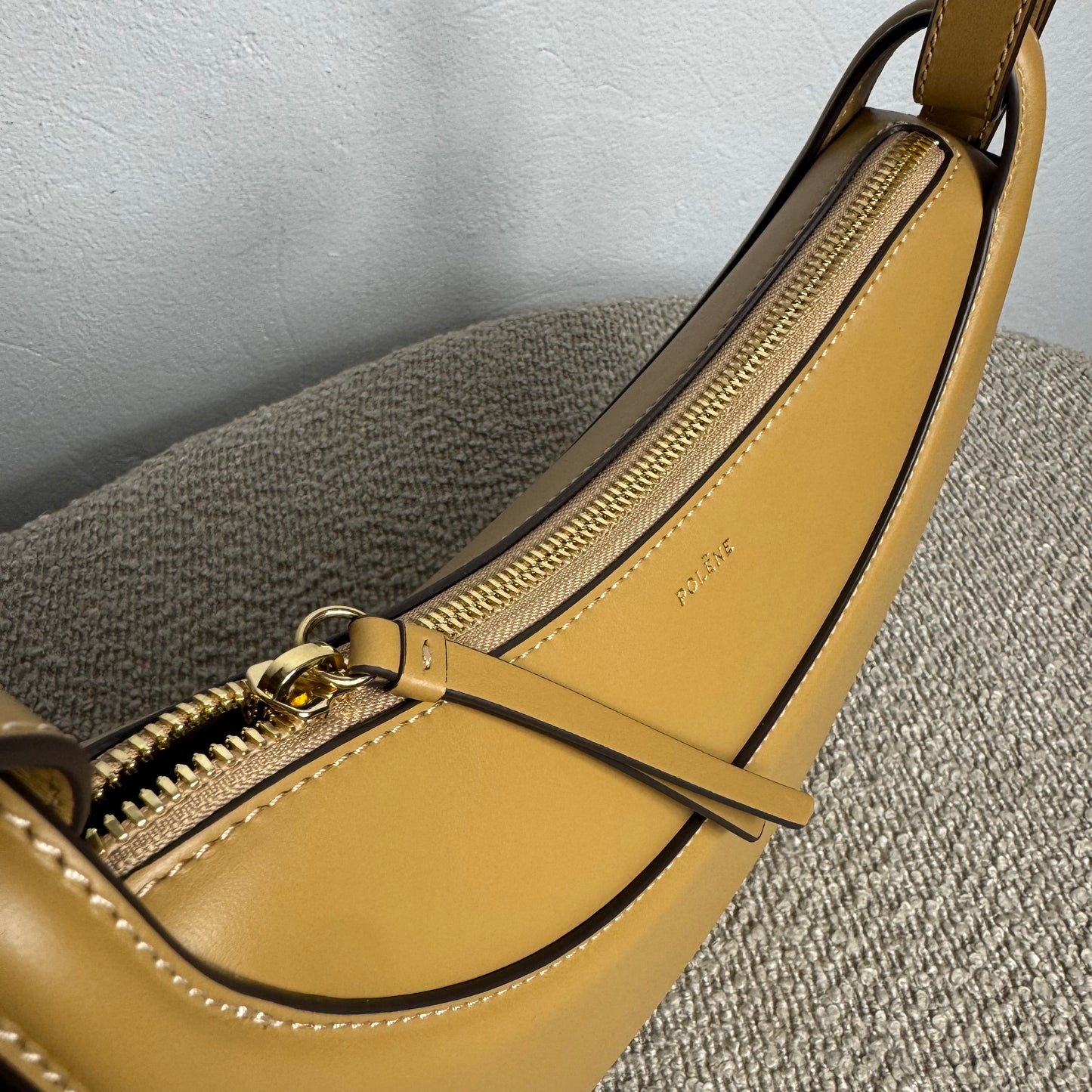 Polène Numéro Dix Camel Genarbtes Leder