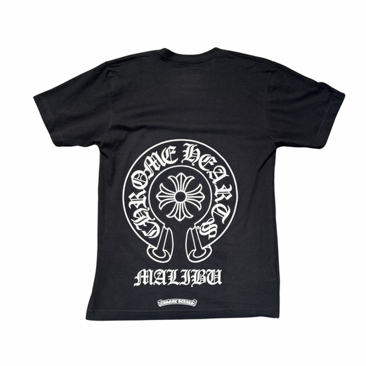 Chrome Hearts „Malibu Exclusive“ Horseshoe Logo Pocket T-Shirt – Schwarz – Größe M