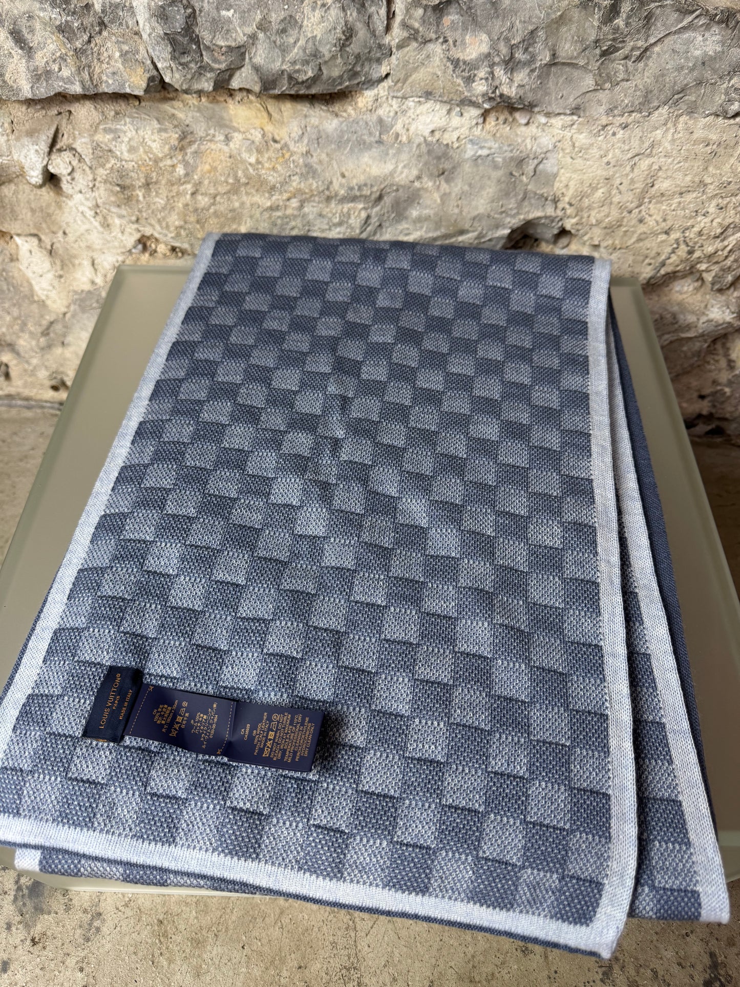 Louis Vuitton Néo Petit Damier Schal M79202