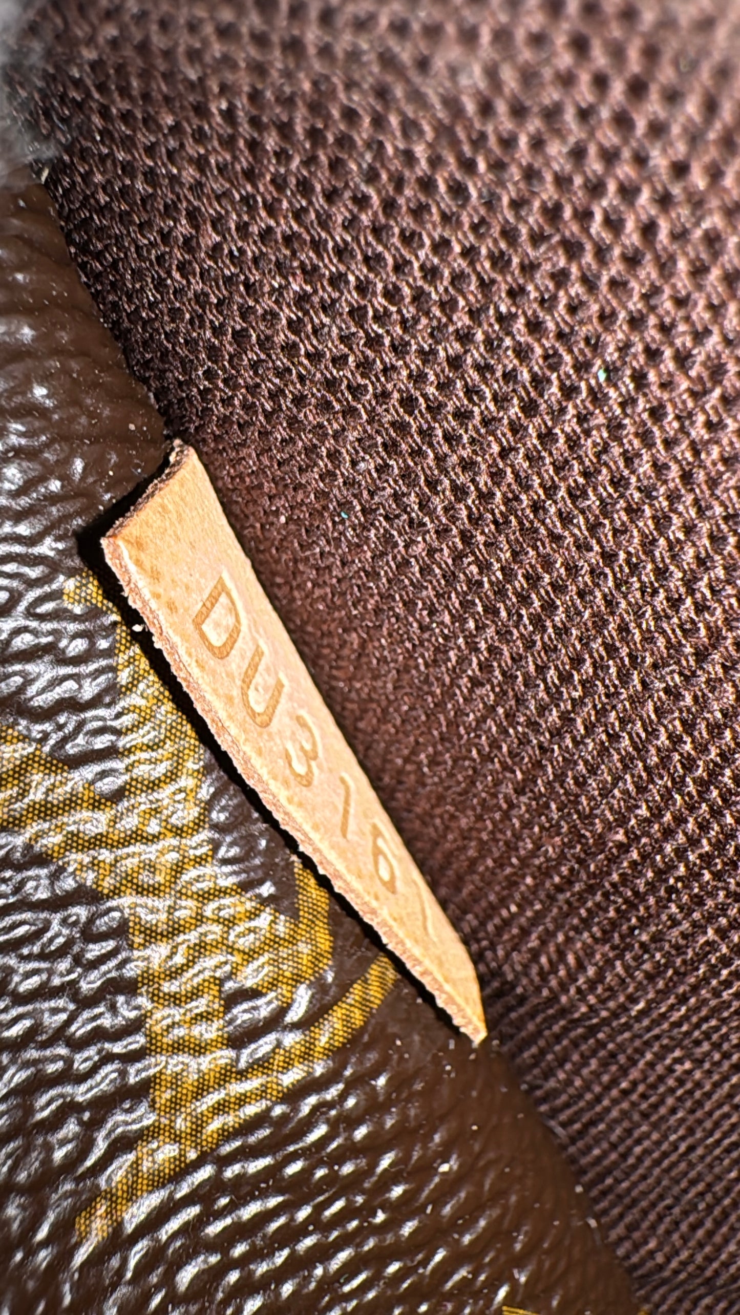 Louis Vuitton Menilmontant MM – Monogram Canvas