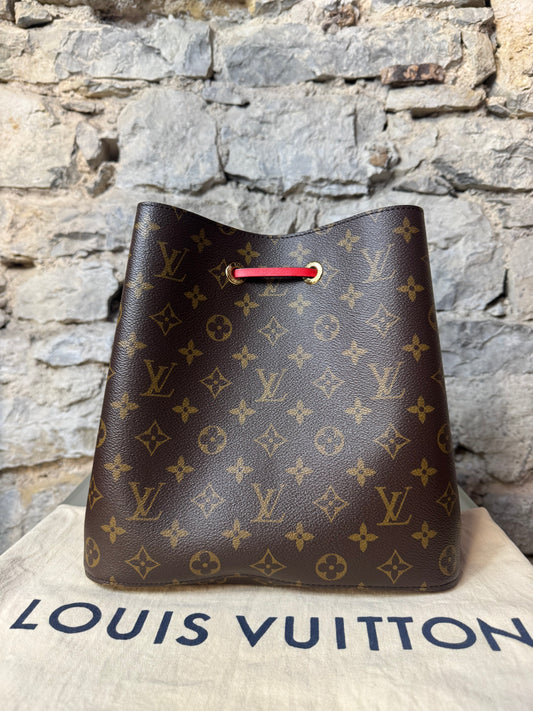 Louis Vuitton Néo Noé – Rot
