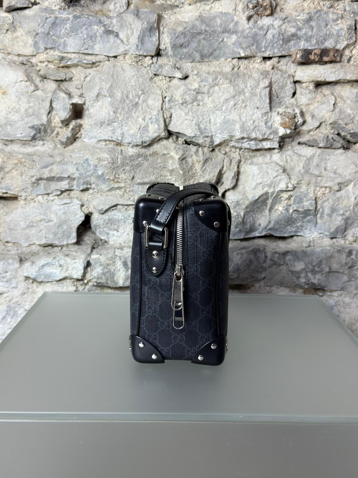 Gucci GG Supreme Soft Koffertasche Schwarz