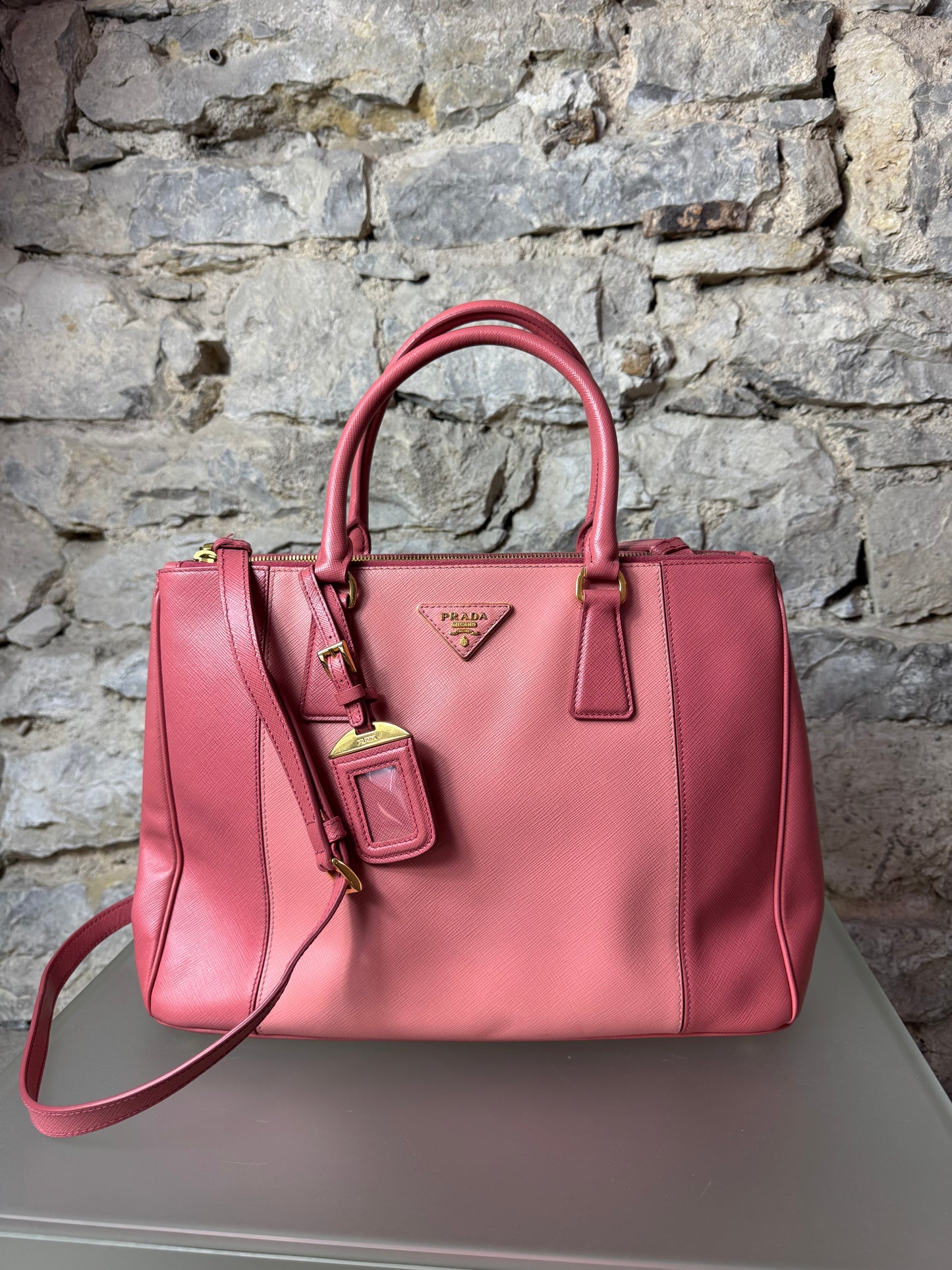 Prada Galleria Saffiano Colorblock Handtasche – Rosa