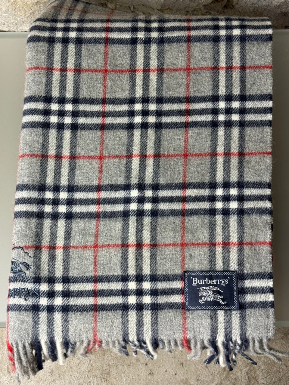 Burberry Schal Nova Check Grau