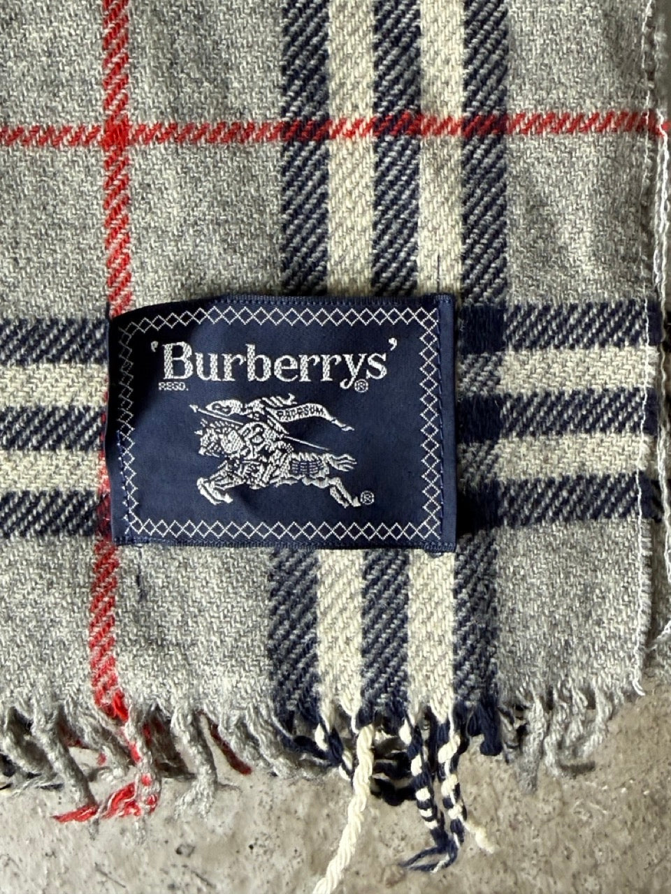 Burberry Schal Nova Check Grau