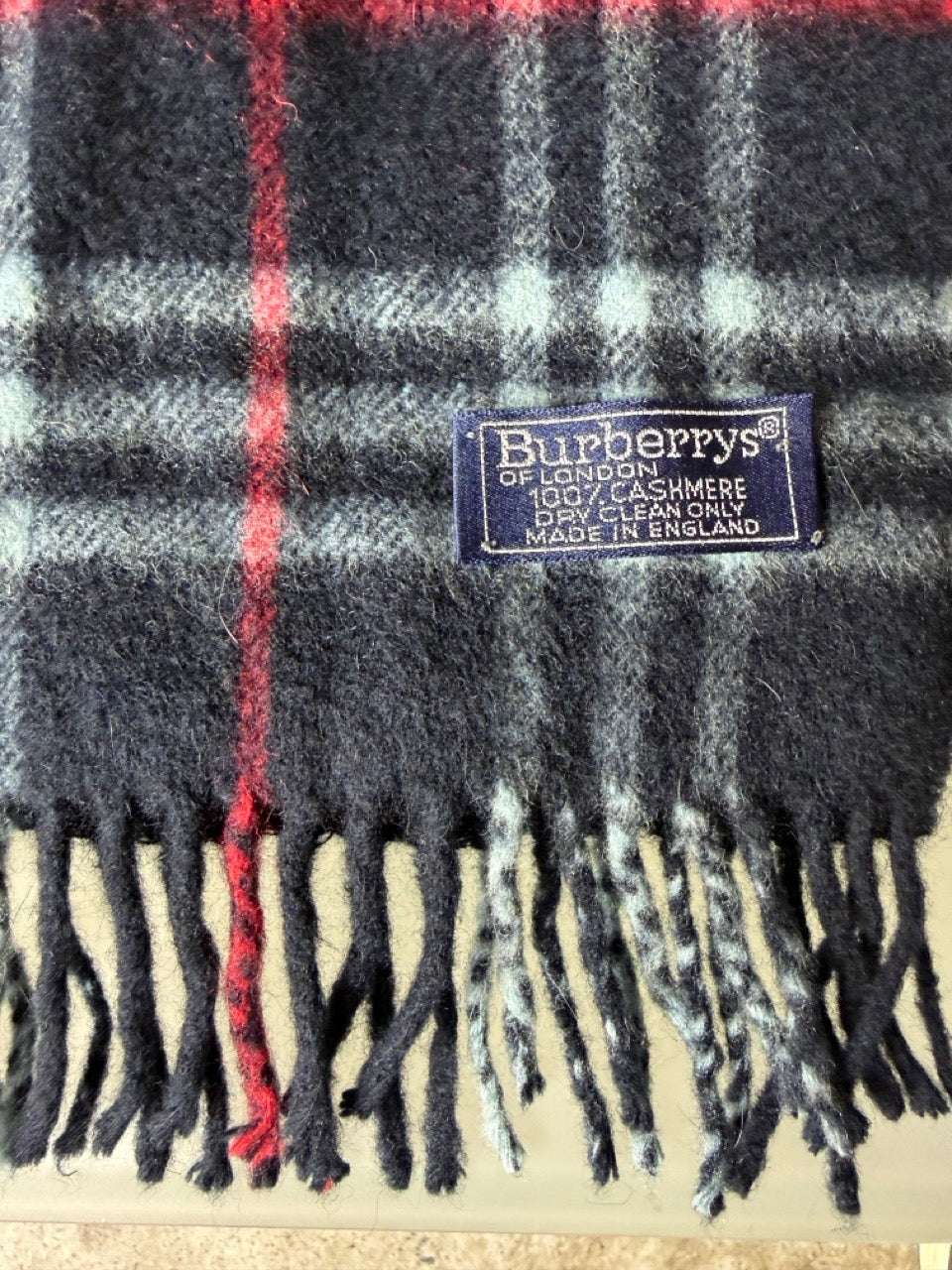 Burberry Schal Nova Check Dunkelblau