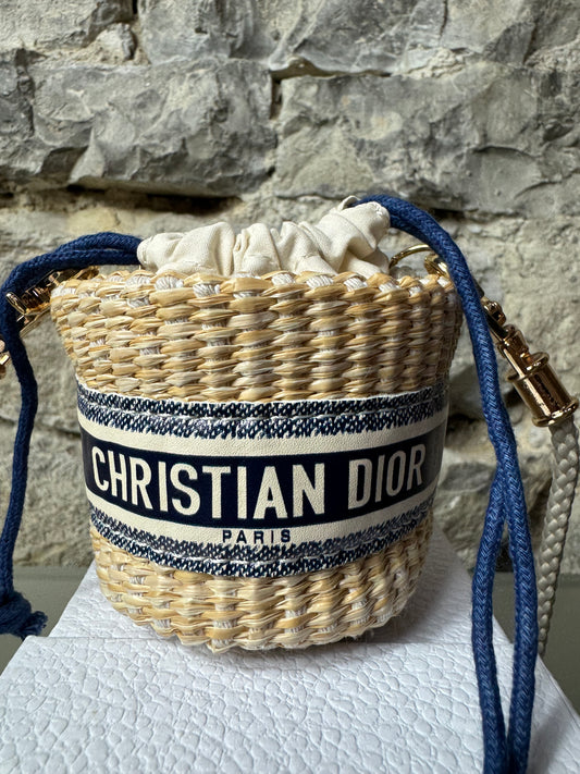 Christian Dior Mini Bucket Bag – Dior Beauty Edition