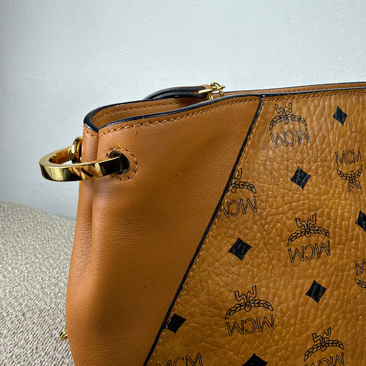 MCM Klara Hobo Bag Small – Visetos Cognac