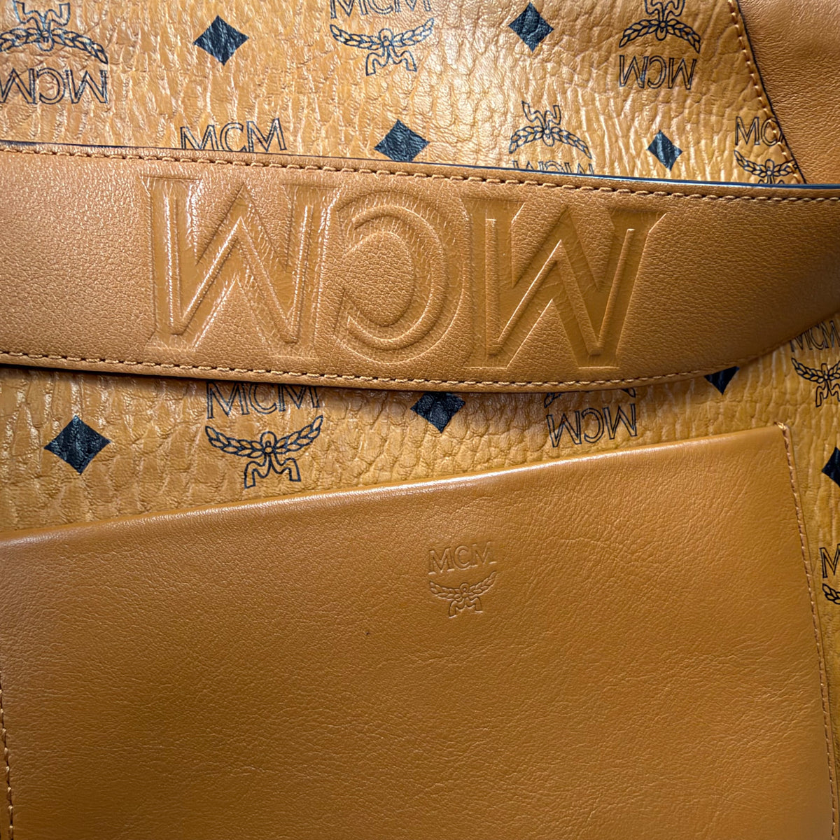 MCM Klara Hobo Bag Small – Visetos Cognac