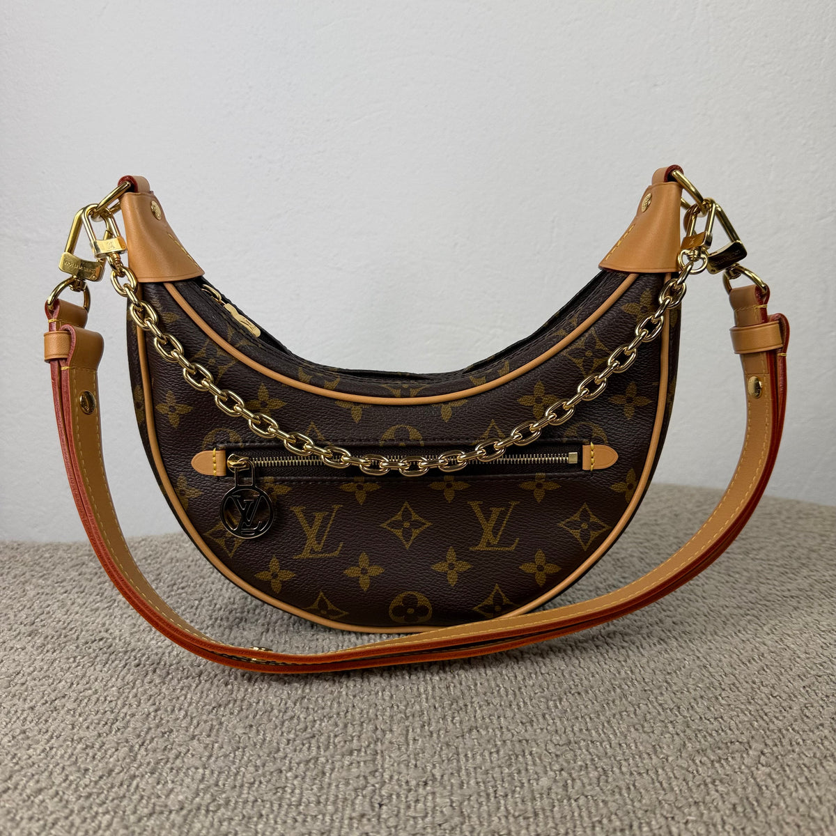 Louis Vuitton Loop – Monogram Canvas