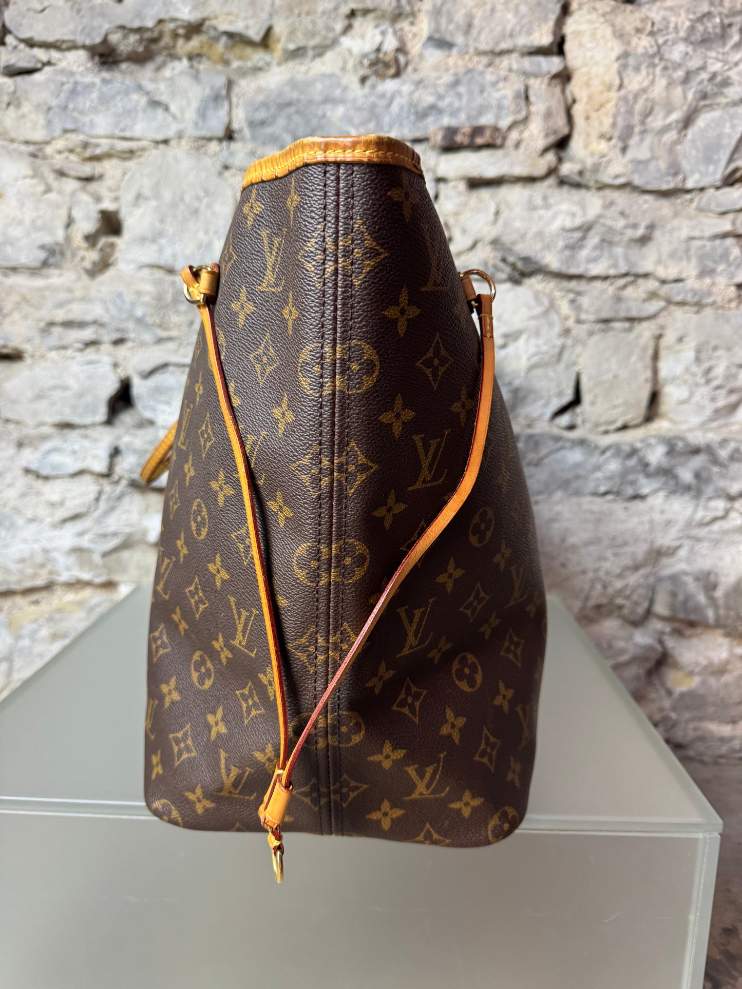 Louis Vuitton Neverfull GM – Monogram Canvas