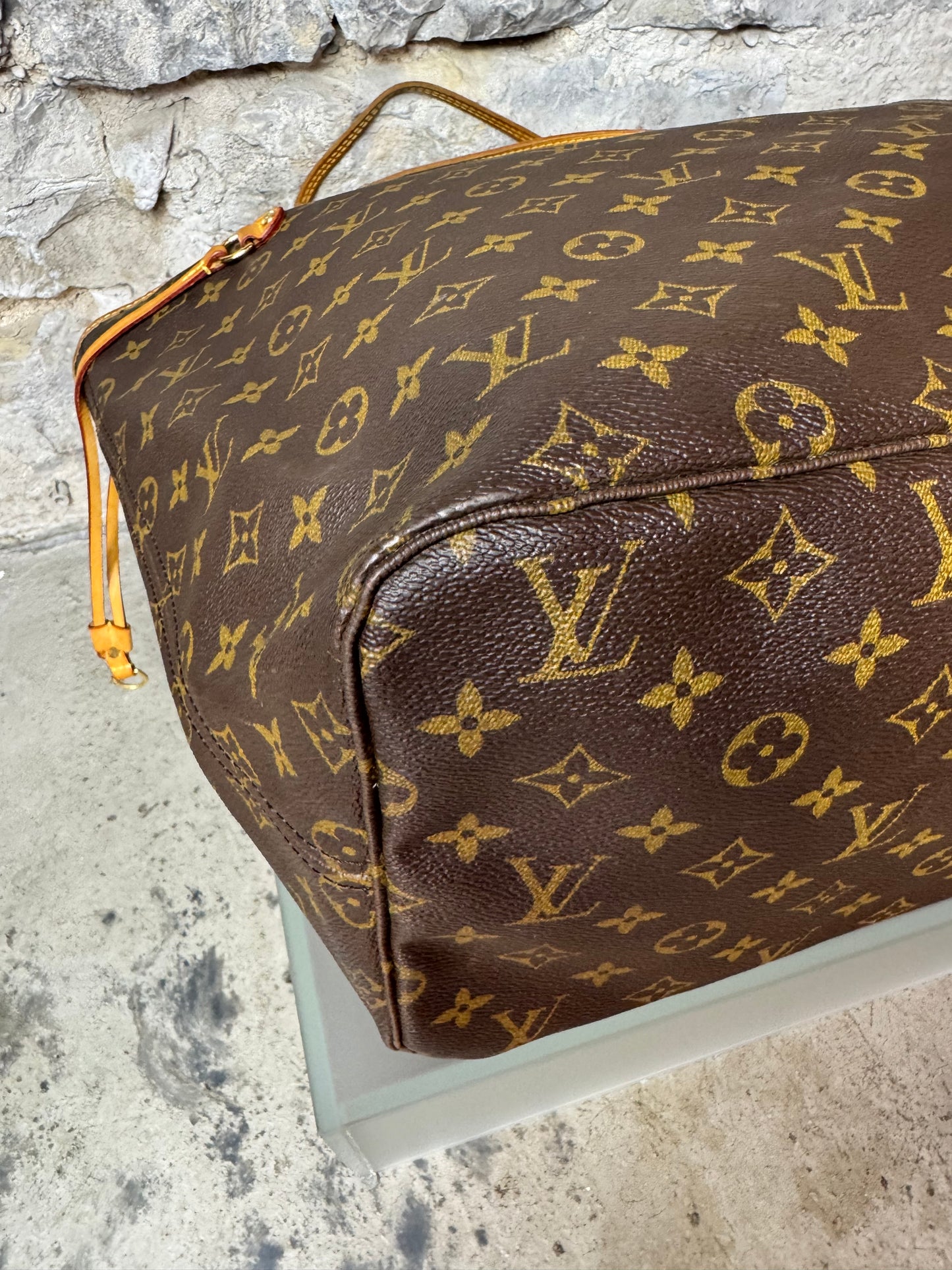Louis Vuitton Neverfull GM – Monogram Canvas