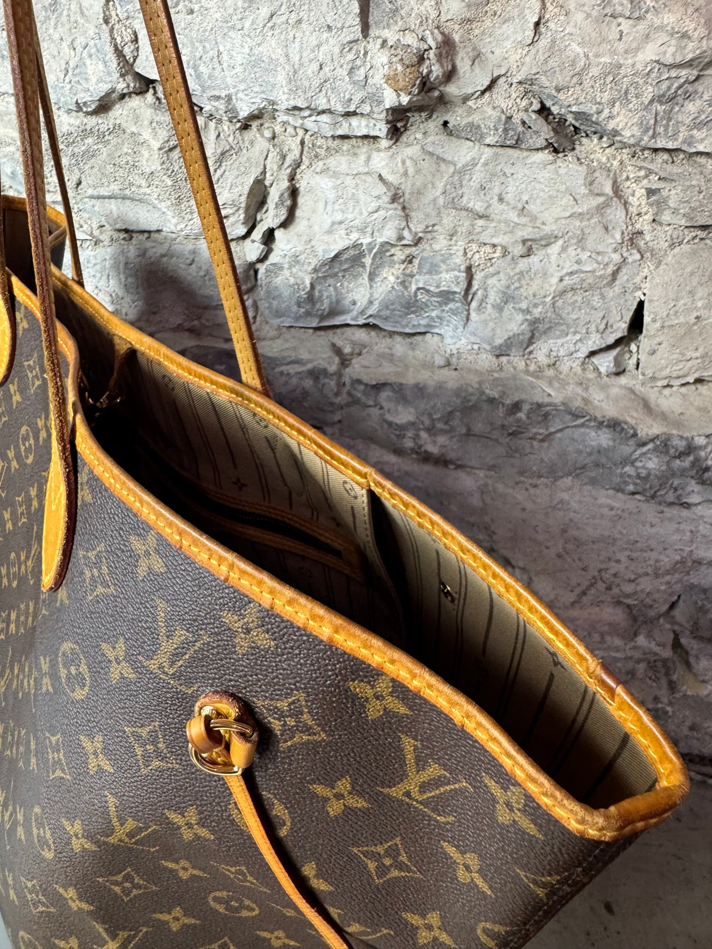 Louis Vuitton Neverfull GM – Monogram Canvas