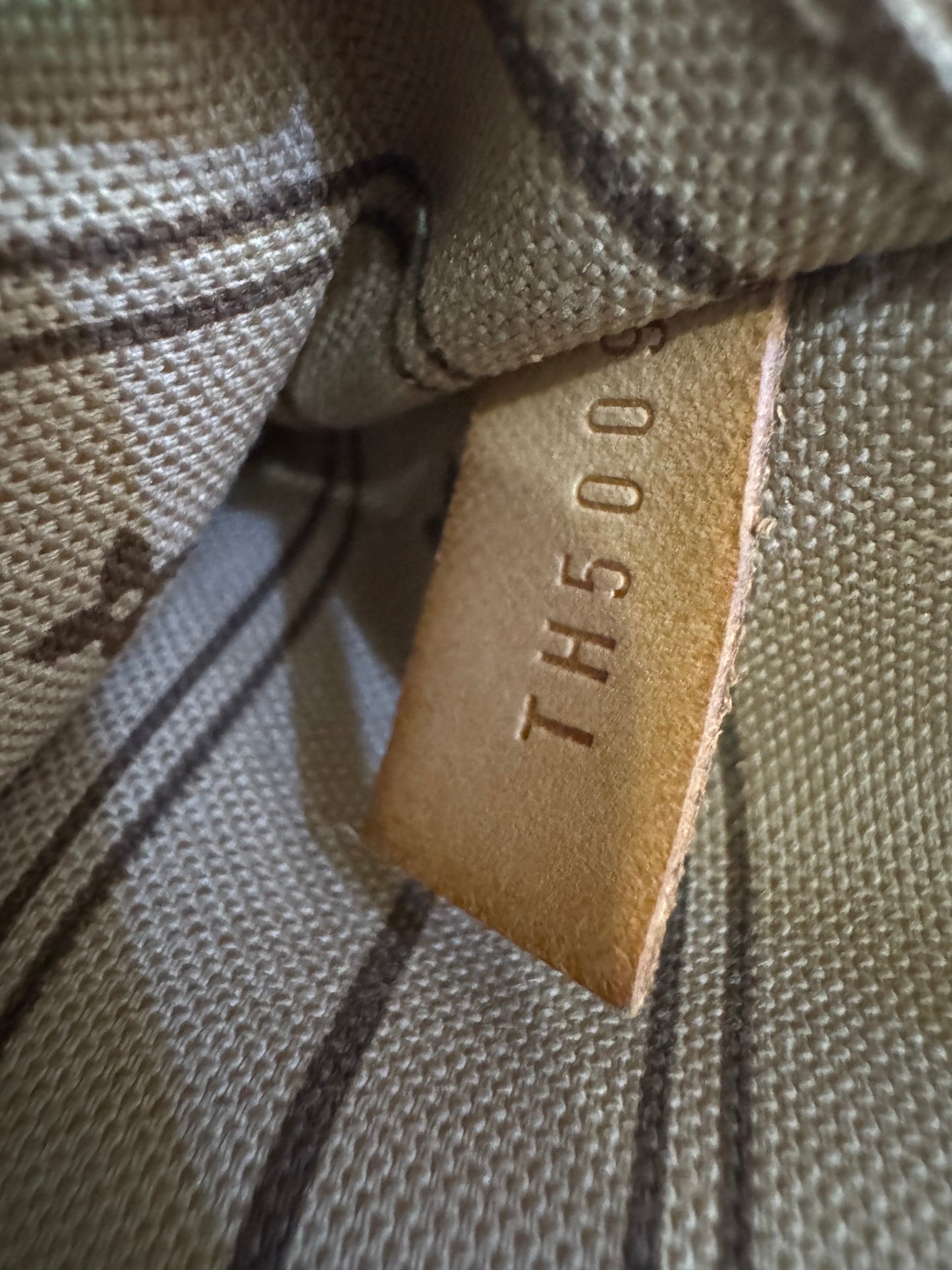 Louis Vuitton Neverfull GM – Monogram Canvas