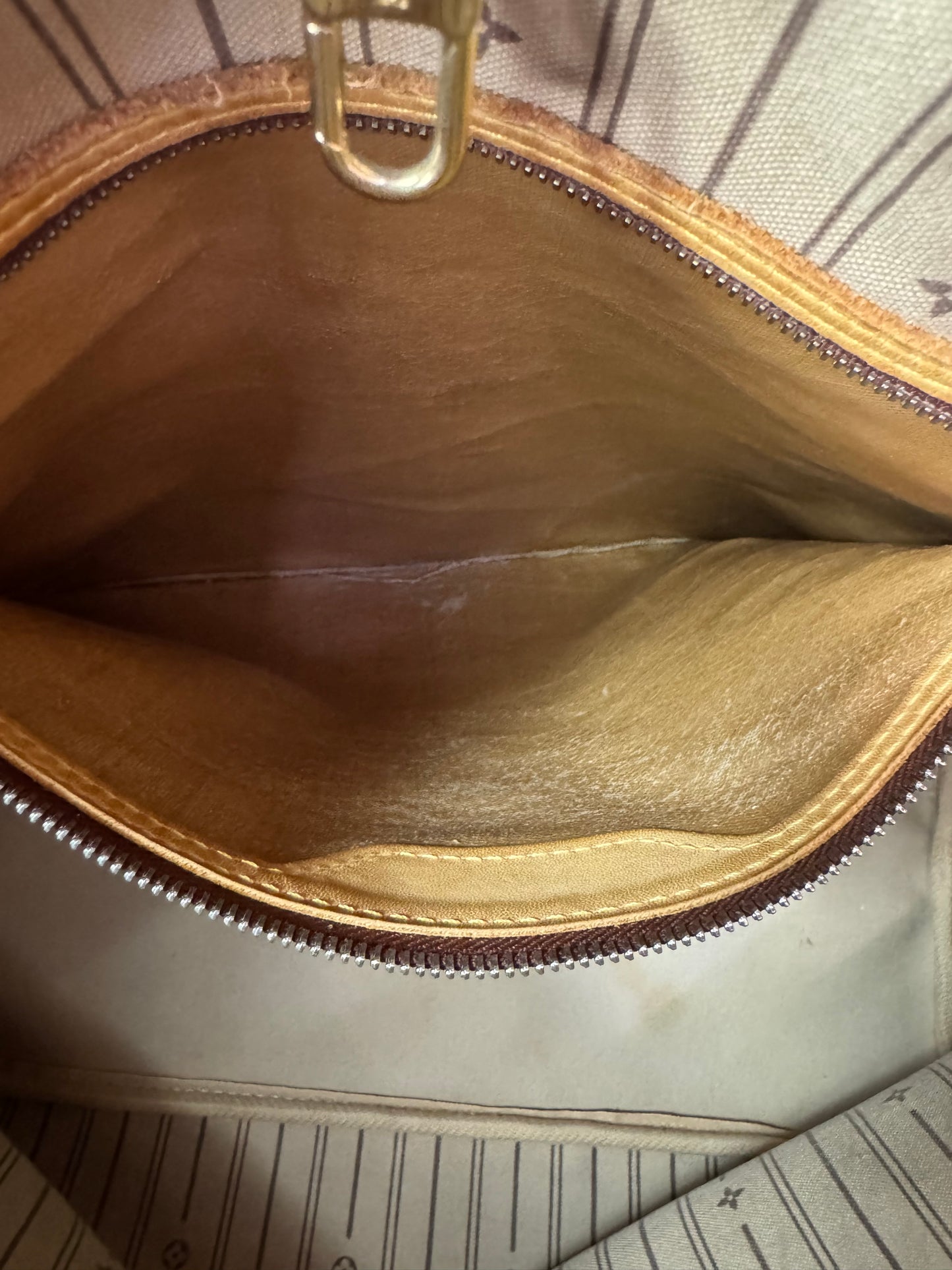 Louis Vuitton Neverfull GM – Monogram Canvas