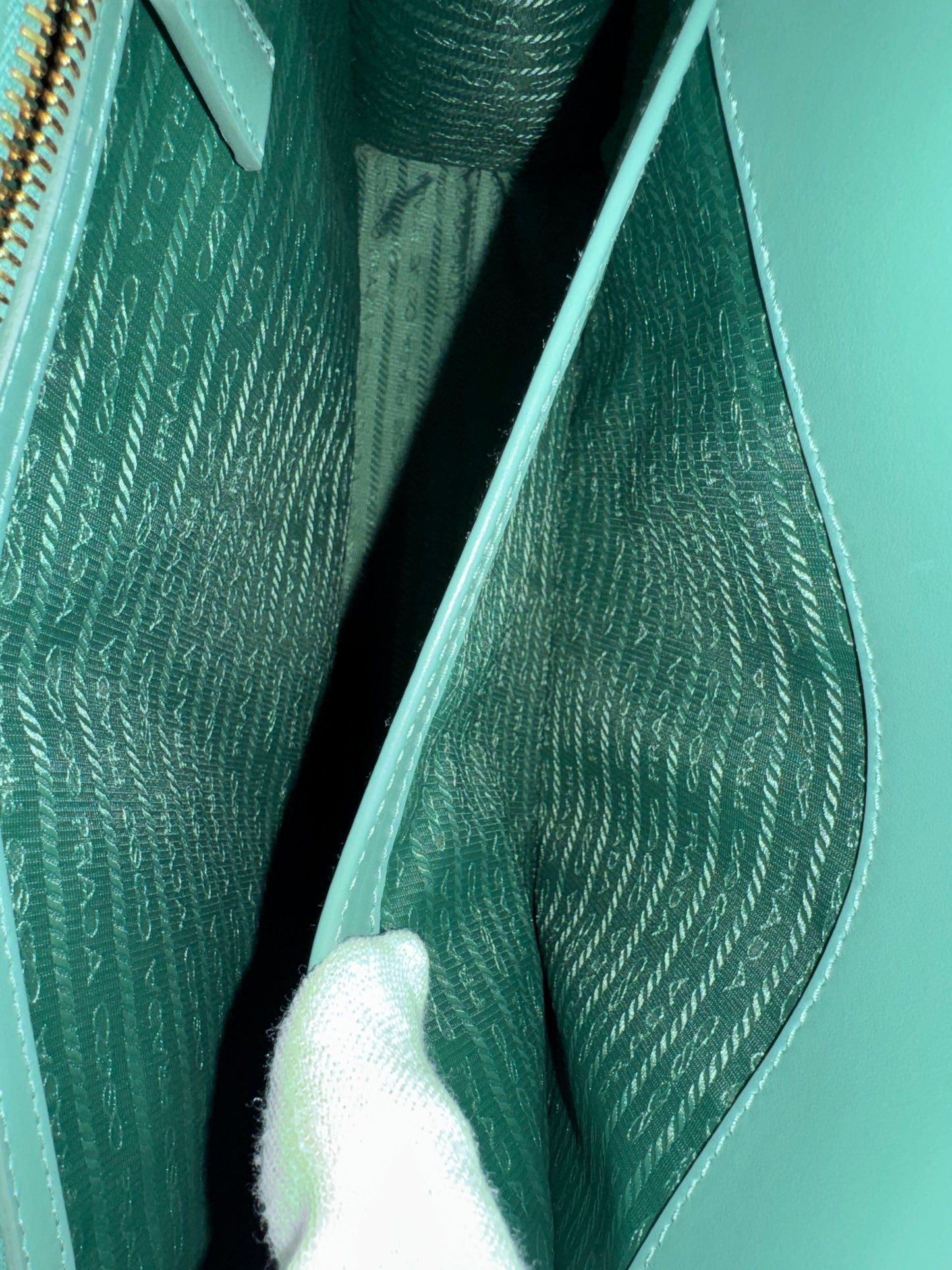 Prada Triangolo Jacquard Handtasche Weiß Grün